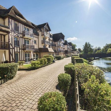 Karma Manoir Des Deux Amants Aparthotel Connelles Kültér fotó