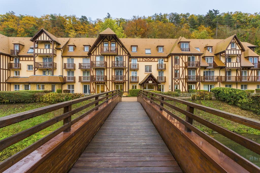 Karma Manoir Des Deux Amants Aparthotel Connelles Kültér fotó